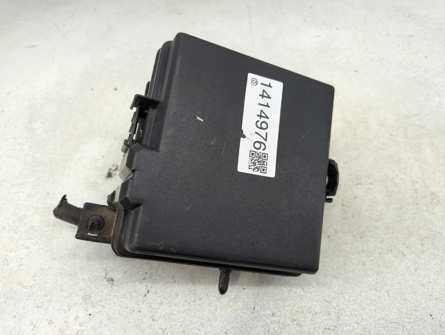 2016-2018 Hyundai Tucson Fusebox Fuse Box Panel Relay Module P/N:91941-D3021 Fits Fits 2016 2017 2018 OEM Used Auto Parts - 