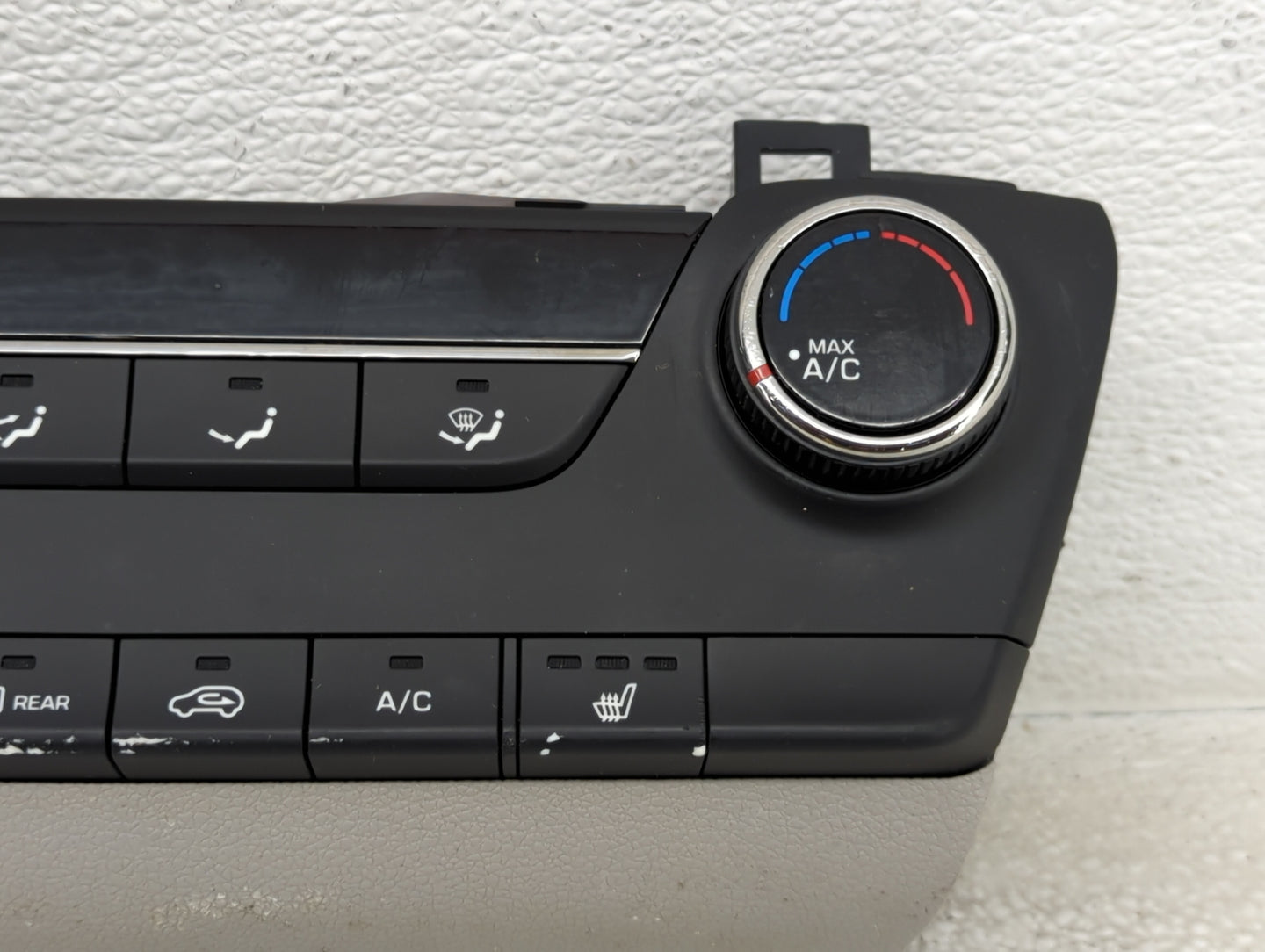 2016-2018 Hyundai Tucson Climate Control Module Temperature AC/Heater Replacement P/N:97250-D3130-TGG Fits Fits 2016 2017 20