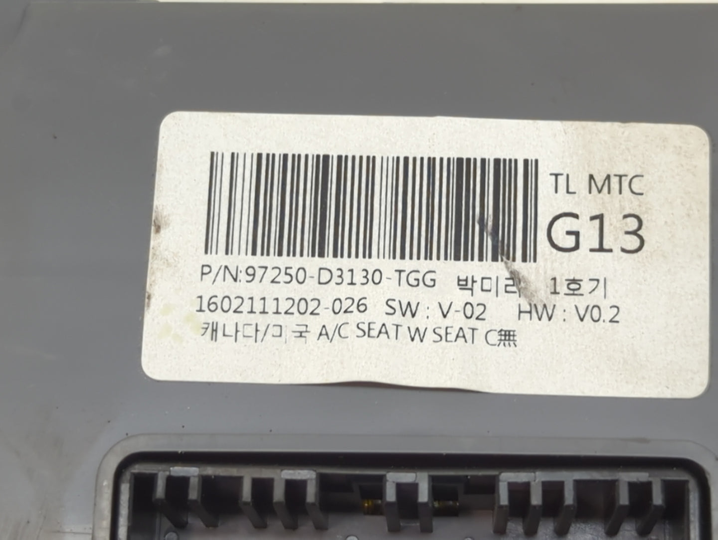2016-2018 Hyundai Tucson Climate Control Module Temperature AC/Heater Replacement P/N:97250-D3130-TGG Fits Fits 2016 2017 20