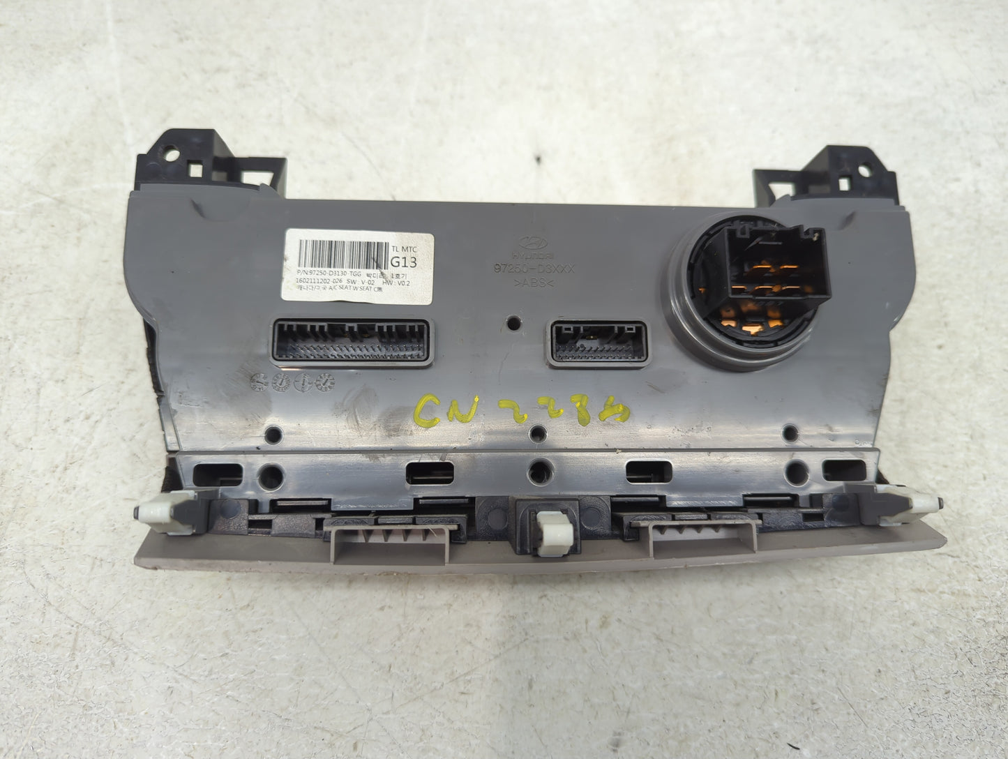 2016-2018 Hyundai Tucson Climate Control Module Temperature AC/Heater Replacement P/N:97250-D3130-TGG Fits Fits 2016 2017 20