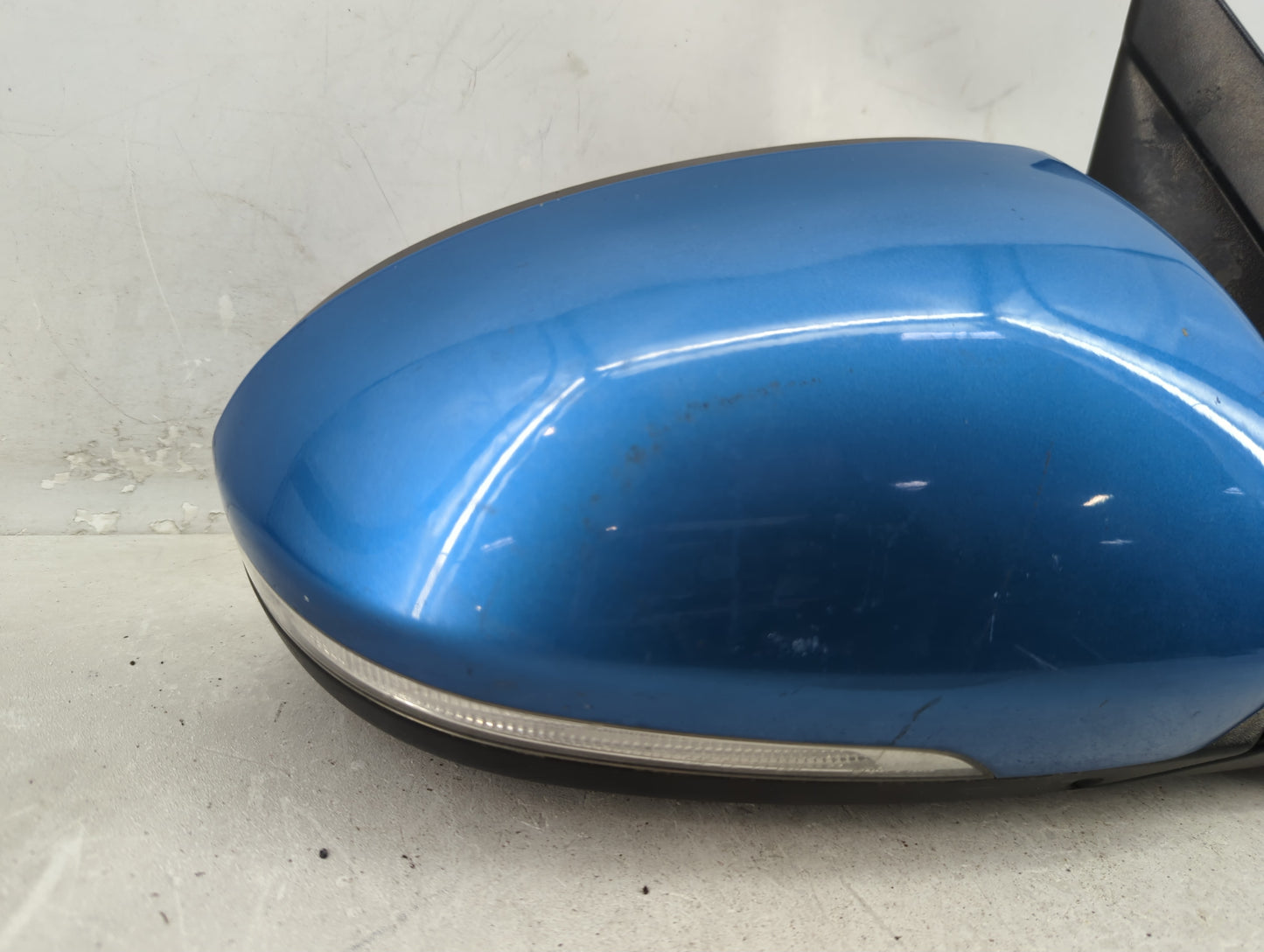 2016-2018 Hyundai Tucson Passenger Side View Mirror - Right Door Mirror OEM Used - Oemusedautoparts1.com