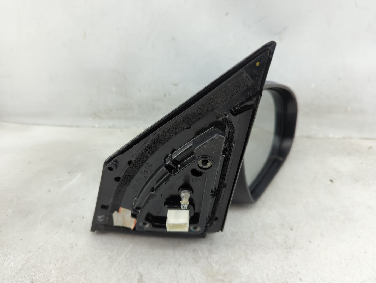 2016-2018 Hyundai Tucson Passenger Side View Mirror - Right Door Mirror OEM Used - Oemusedautoparts1.com