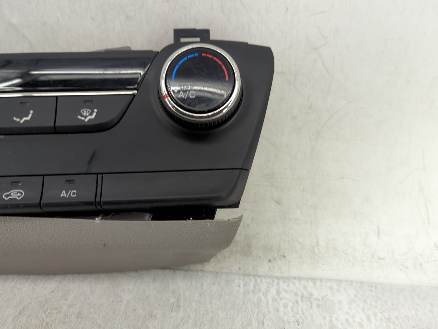 2016-2018 Hyundai Tucson Climate Control Module Temperature AC/Heater Replacement P/N:97250-D3111-TGG Fits Fits 2016 2017 20