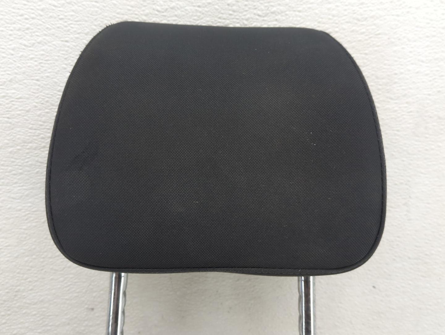 2016-2018 Hyundai Tucson Headrest Head Rest Front Driver Passenger Seat - Oemusedautoparts1.com
