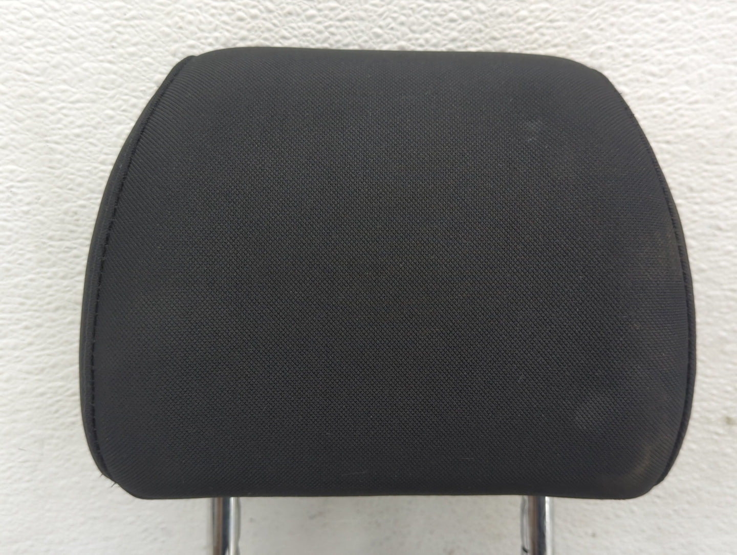 2016-2018 Hyundai Tucson Headrest Head Rest Front Driver Passenger Seat Fits Fits 2016 2017 2018 OEM Used Auto Parts - Oemus