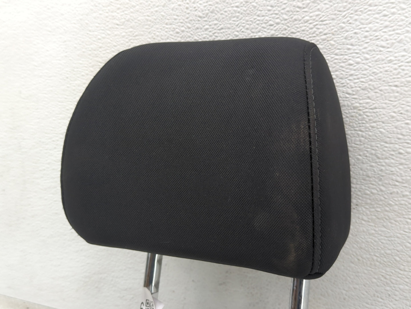2016-2018 Hyundai Tucson Headrest Head Rest Front Driver Passenger Seat Fits Fits 2016 2017 2018 OEM Used Auto Parts - Oemus