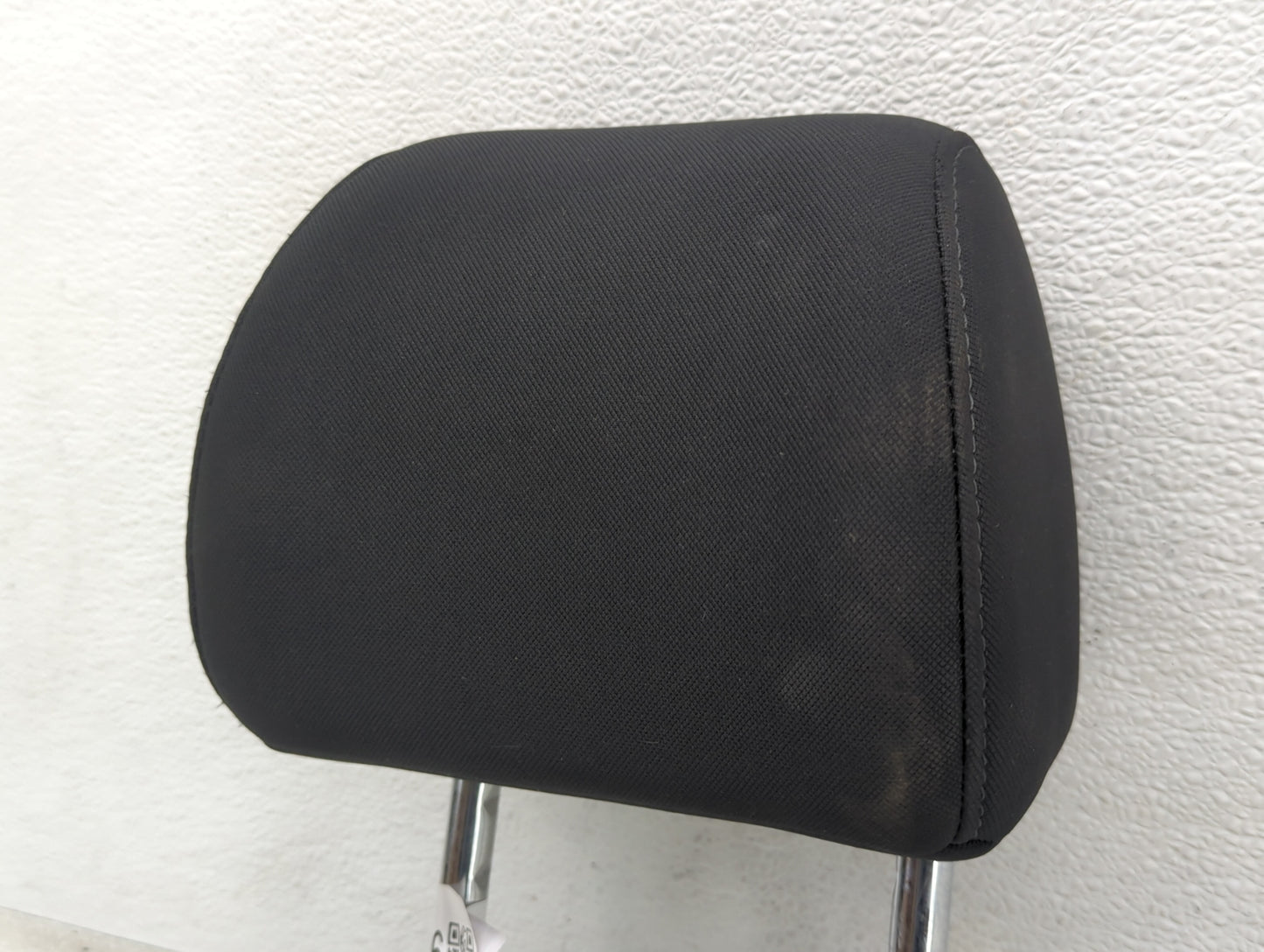 2016-2018 Hyundai Tucson Headrest Head Rest Front Driver Passenger Seat Fits Fits 2016 2017 2018 OEM Used Auto Parts - Oemus
