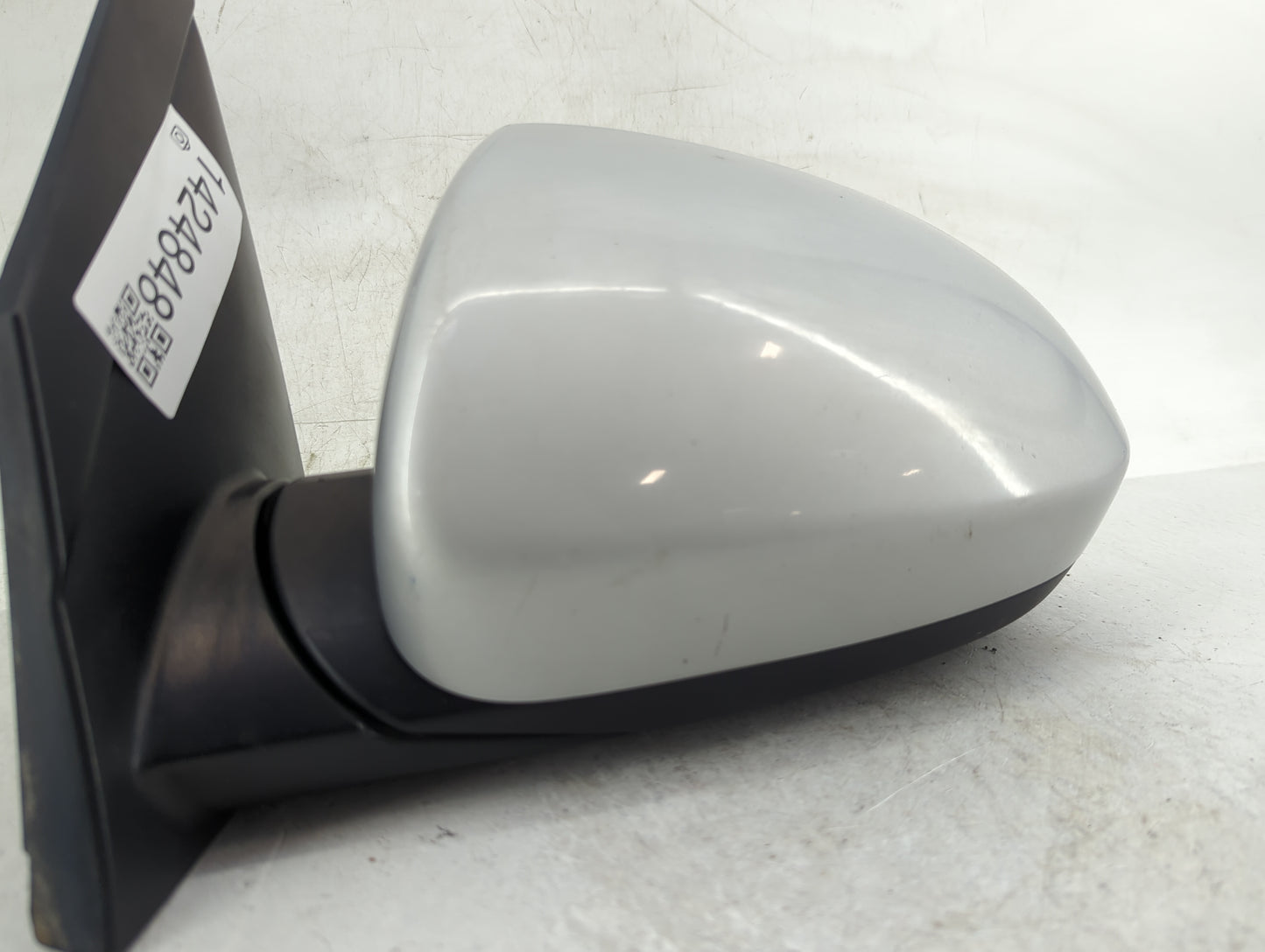 2016-2018 Hyundai Tucson Driver Side View Mirror - Left Door Mirror OEM Used - Oemusedautoparts1.com