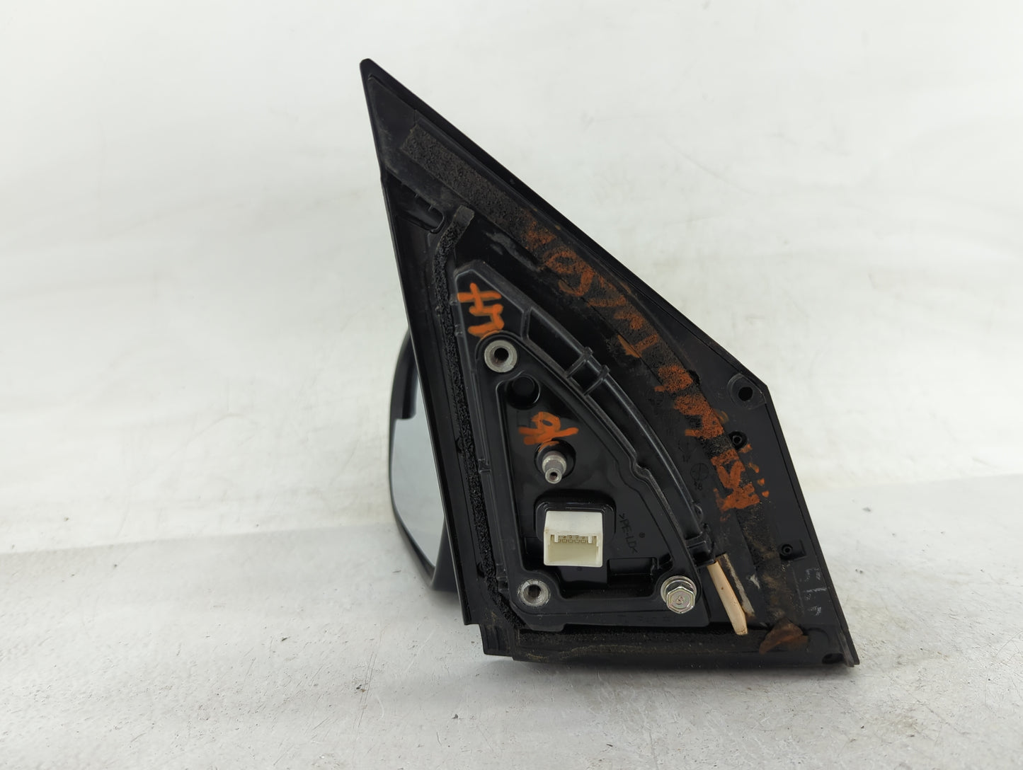 2016-2018 Hyundai Tucson Driver Side View Mirror - Left Door Mirror OEM Used - Oemusedautoparts1.com