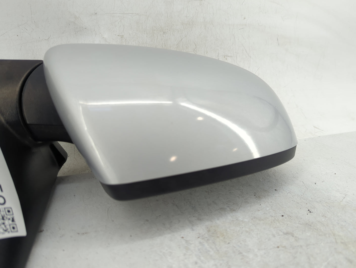 2016 Hyundai Tucson Passenger Side View Mirror - Right Door Mirror OEM Used - Oemusedautoparts1.com