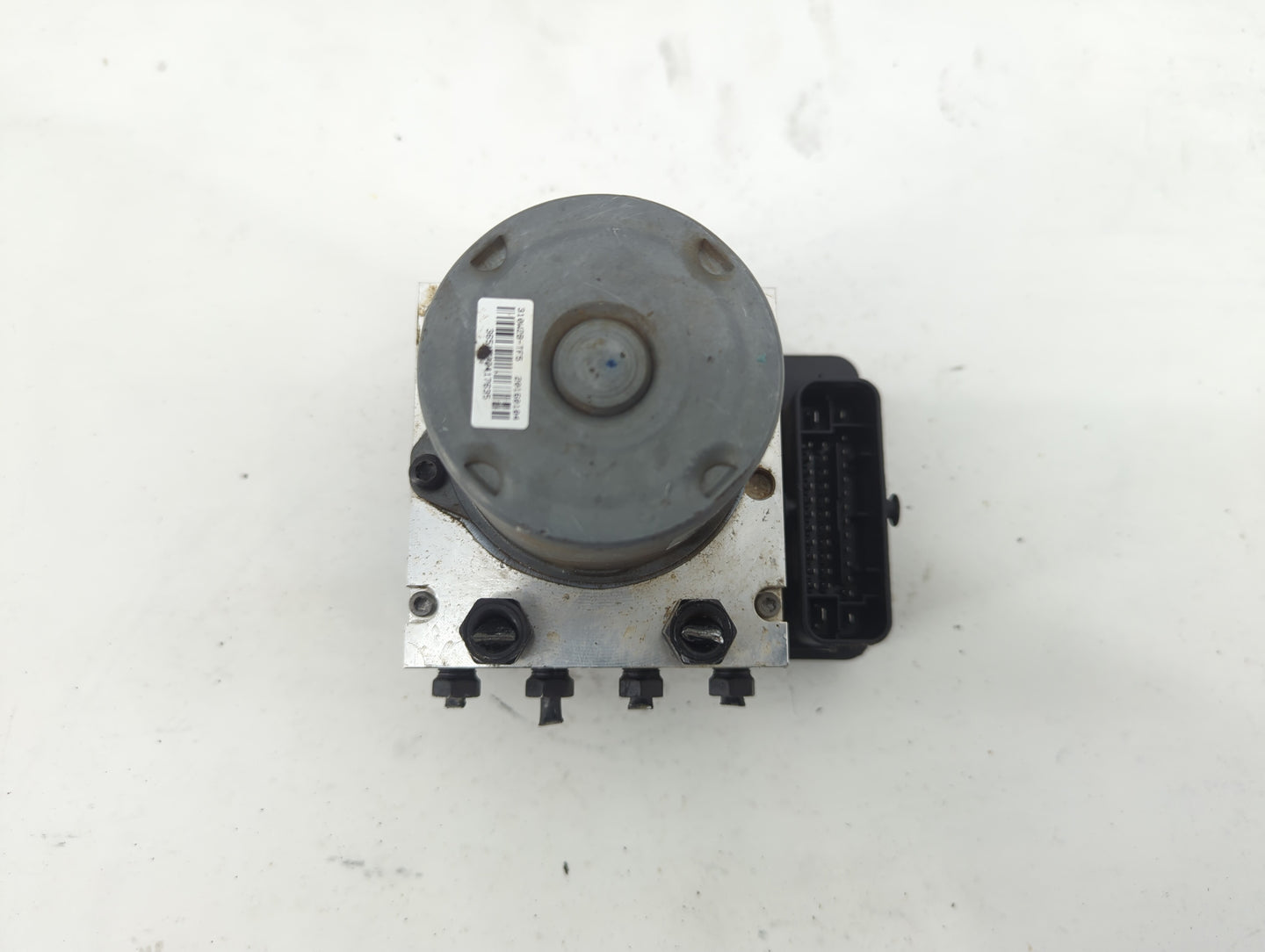 2016-2018 Hyundai Tucson ABS Pump Control Module Replacement P/N:58920-D3100 Fits Fits 2016 2017 2018 OEM Used Auto Parts - 