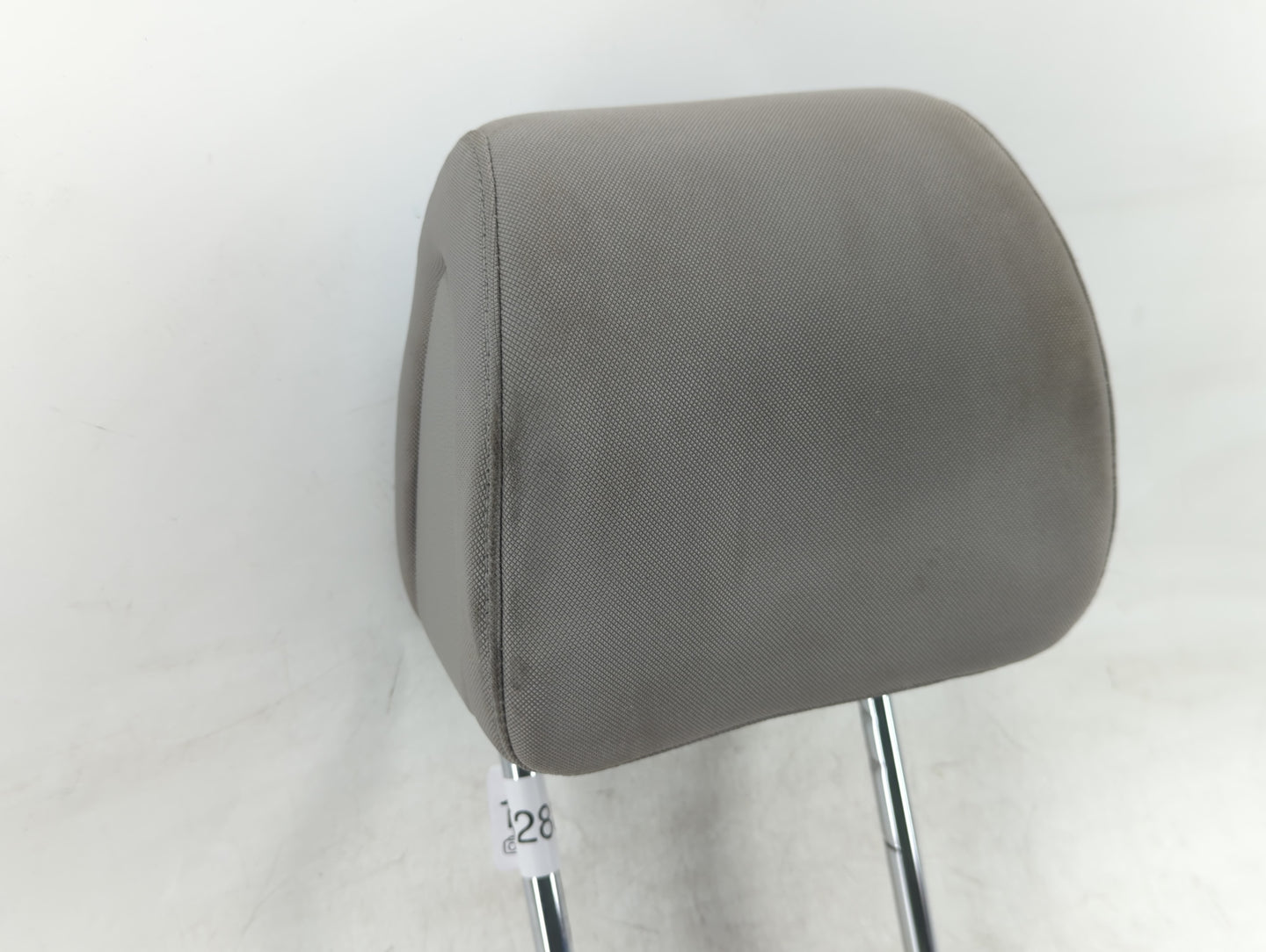 2016 Hyundai Tucson Headrest Head Rest Front Driver Passenger Seat Fits OEM Used Auto Parts - Oemusedautoparts1.com