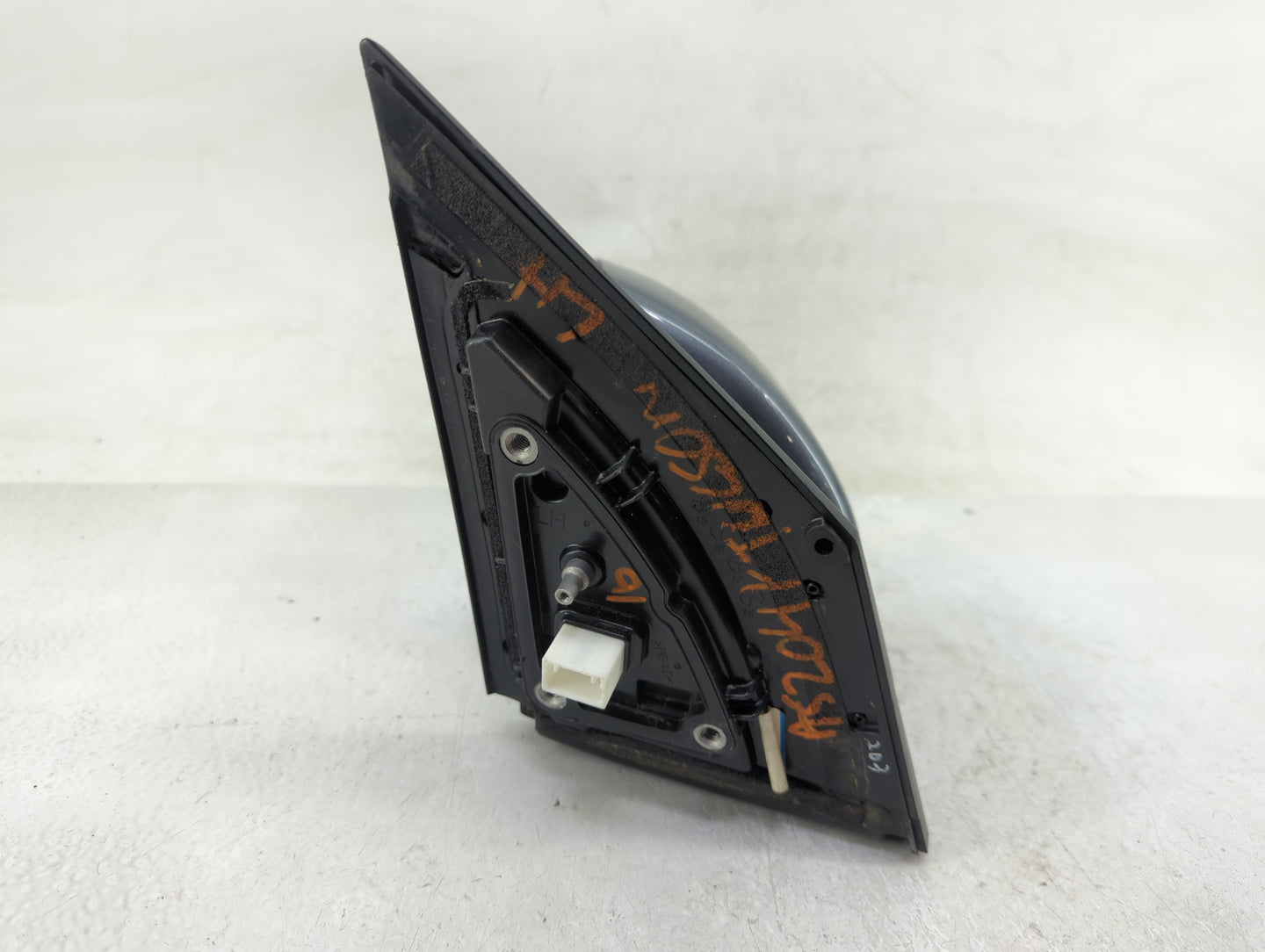 2016-2018 Hyundai Tucson Driver Side View Mirror - Left Door Mirror OEM Used - Oemusedautoparts1.com