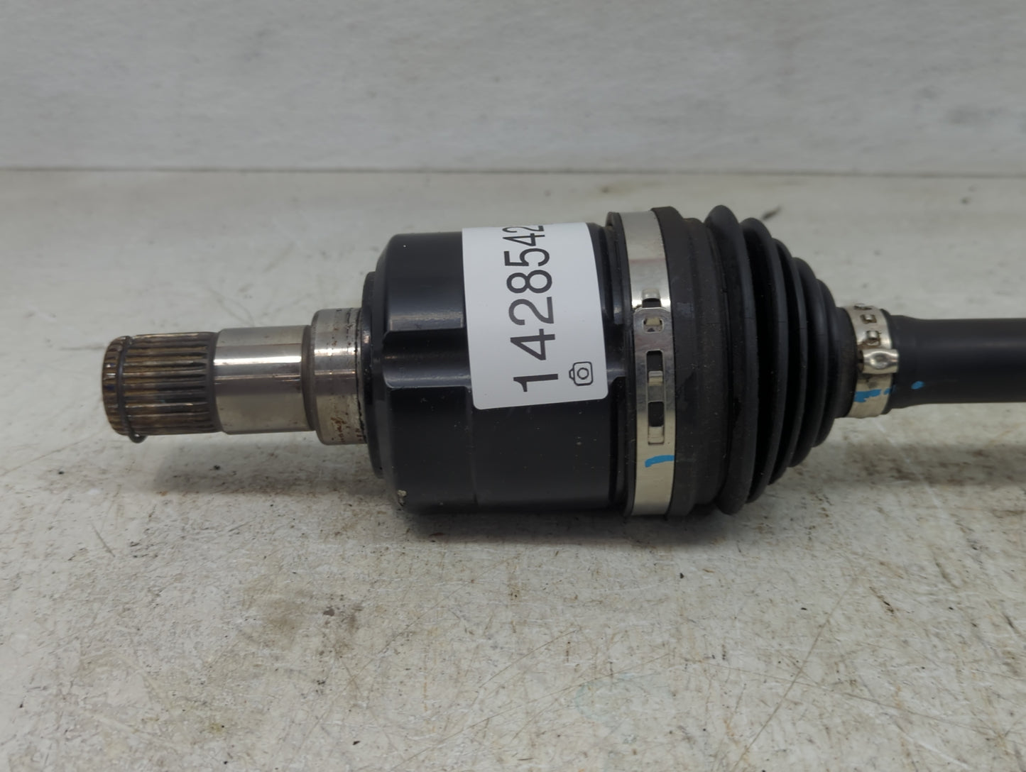 2016-2018 Hyundai Tucson Axle Shaft Front Driver Cv C/v - Oemusedautoparts1.com