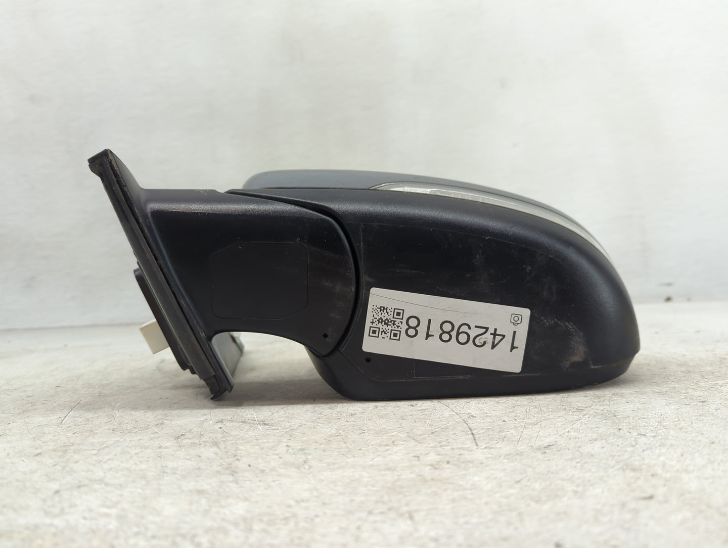 2016-2018 Hyundai Tucson Driver Side View Mirror - Left Door Mirror OEM Used - Oemusedautoparts1.com