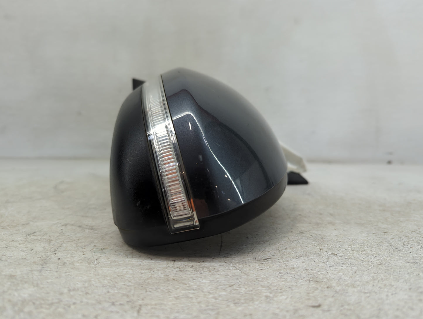 2016-2018 Hyundai Tucson Driver Side View Mirror - Left Door Mirror OEM Used - Oemusedautoparts1.com