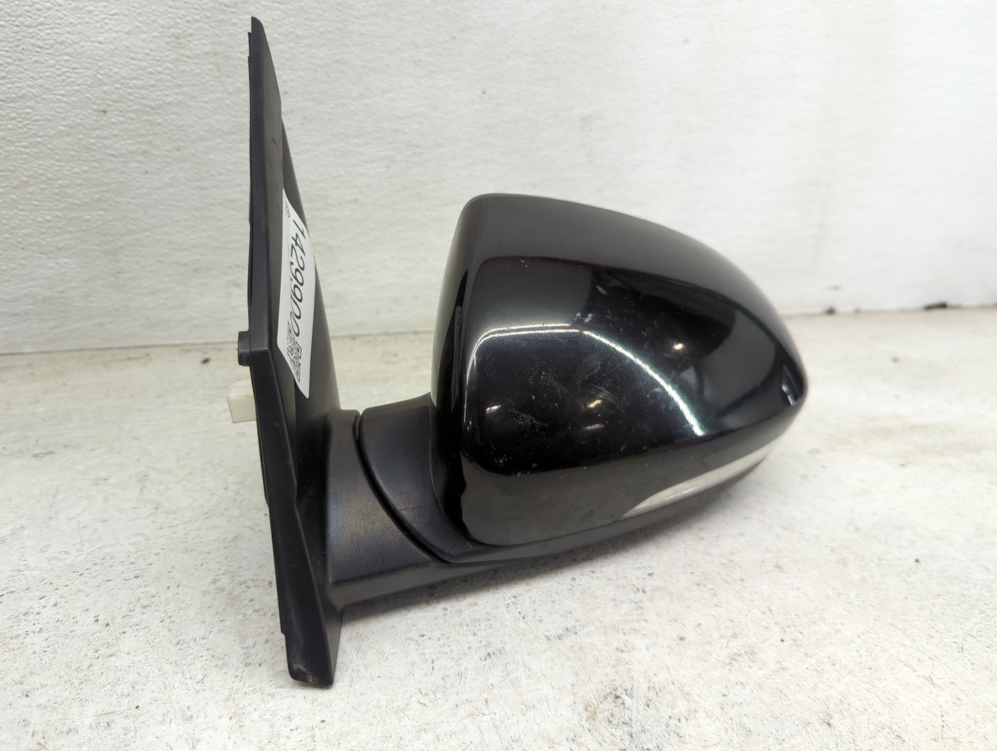 2016-2018 Hyundai Tucson Driver Side View Mirror - Left Door Mirror OEM Used - Oemusedautoparts1.com