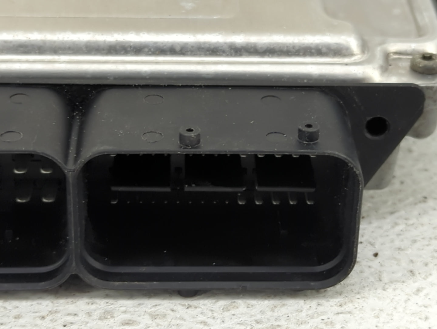2016-2018 Hyundai Tucson PCM Engine Control Computer ECU ECM PCU OEM P/N:39175-2BTA0 0261S12788 Fits Fits 2016 2017 2018 OEM
