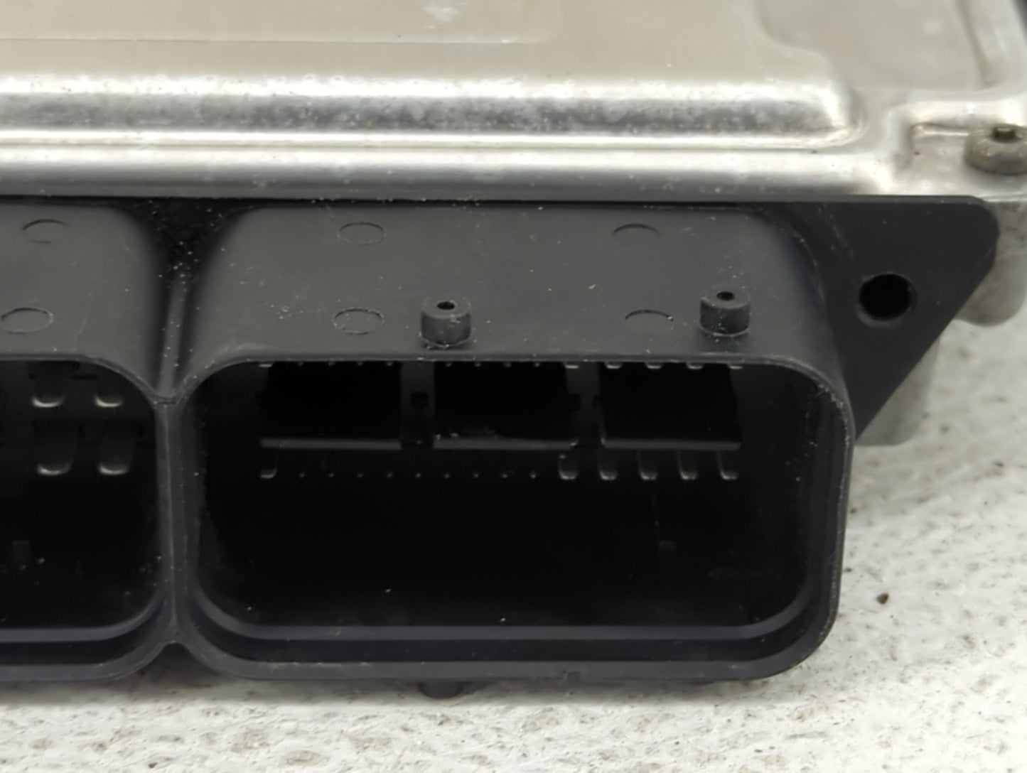 2016-2018 Hyundai Tucson PCM Engine Control Computer ECU ECM PCU OEM P/N:39175-2BTA0 0261S12788 Fits Fits 2016 2017 2018 OEM