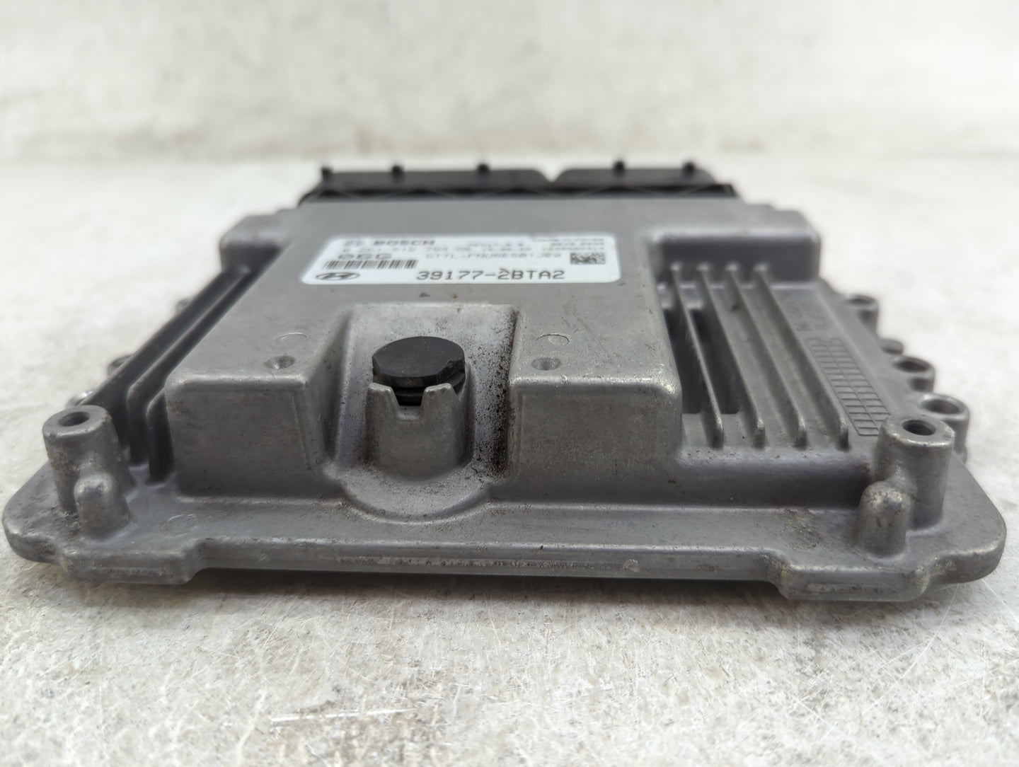 2016-2018 Hyundai Tucson PCM Engine Control Computer ECU ECM PCU OEM P/N:39177-2BTA2 0261S12794 Fits Fits 2016 2017 2018 OEM