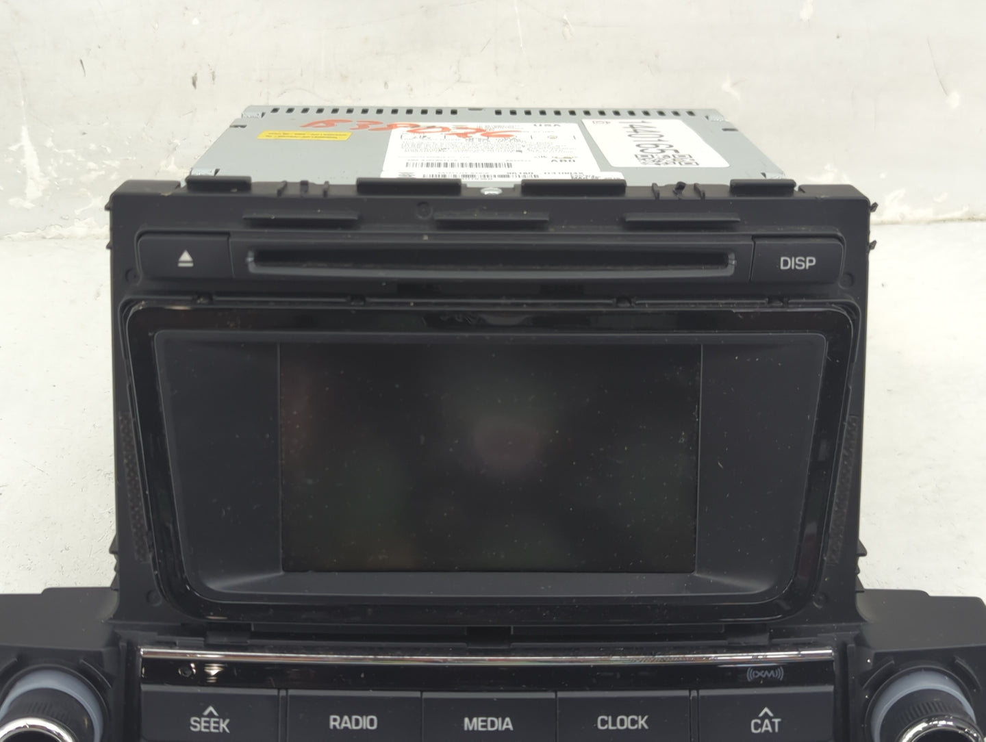 2016-2017 Hyundai Tucson Radio AM FM Cd Player Receiver Replacement P/N:96180-D31004X Fits Fits 2016 2017 OEM Used Auto Part