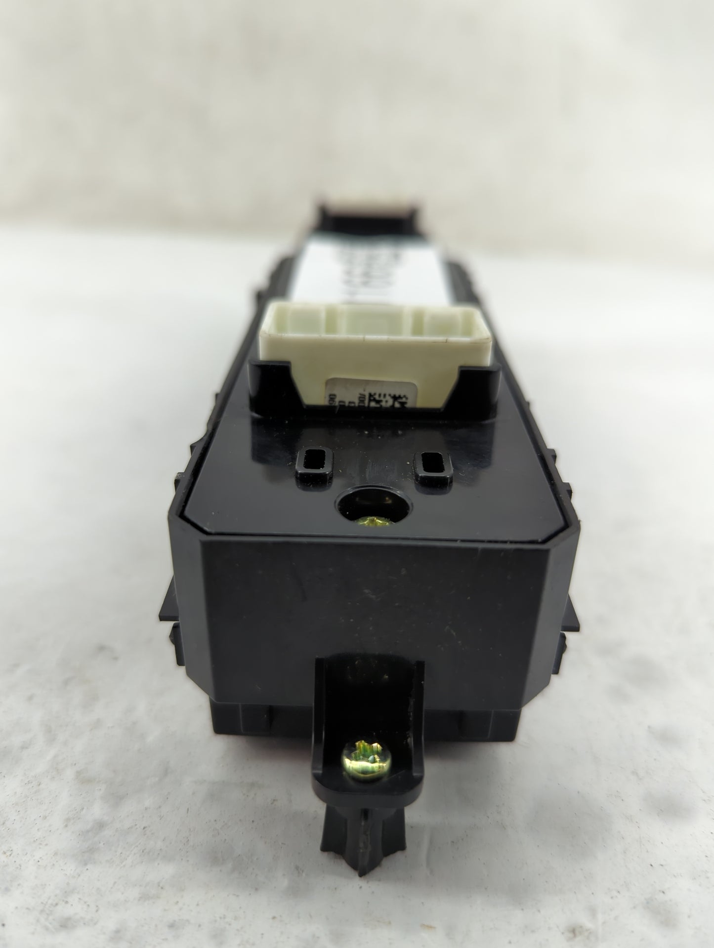 2016-2021 Hyundai Tucson Master Power Window Switch Replacement Driver Side Left P/N:93570-D3061 Fits OEM Used Auto Parts - 