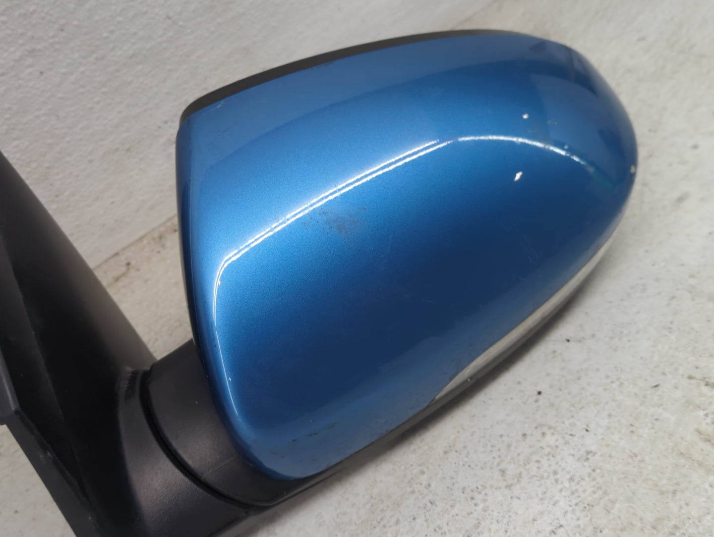 2016-2018 Hyundai Tucson Driver Side View Mirror - Left Door Mirror OEM Used - Oemusedautoparts1.com