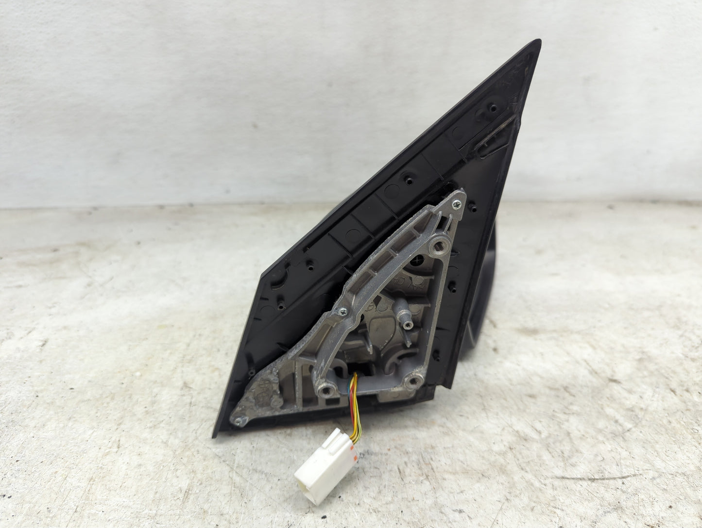 2016-2018 Hyundai Tucson Passenger Side View Mirror - Right Door Mirror OEM Used - Oemusedautoparts1.com
