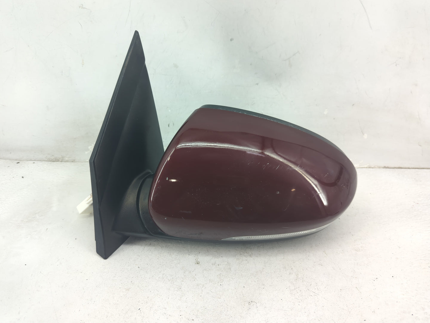 2016-2018 Hyundai Tucson Driver Side View Mirror - Left Door Mirror OEM Used - Oemusedautoparts1.com
