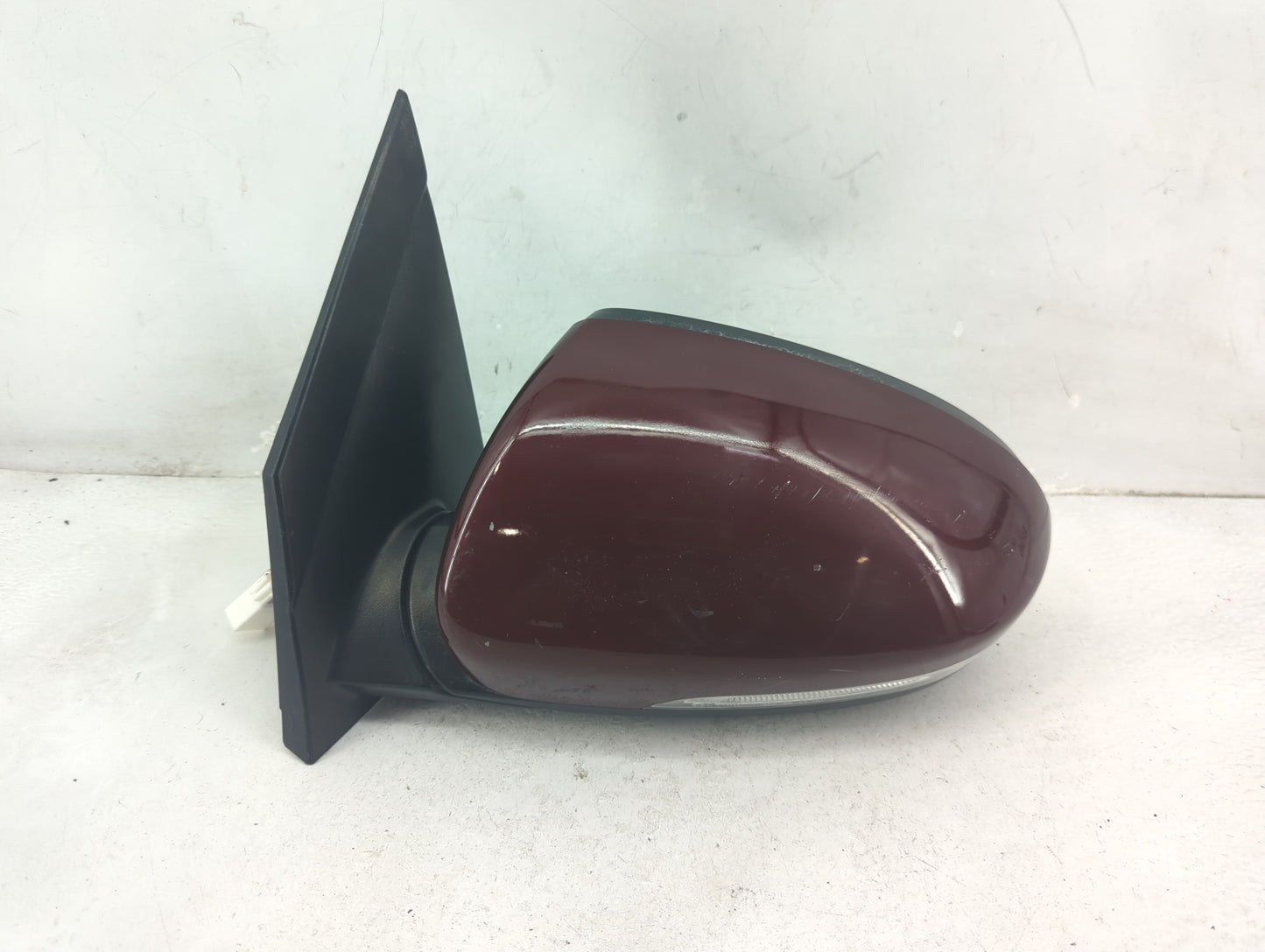 2016-2018 Hyundai Tucson Driver Side View Mirror - Left Door Mirror OEM Used - Oemusedautoparts1.com