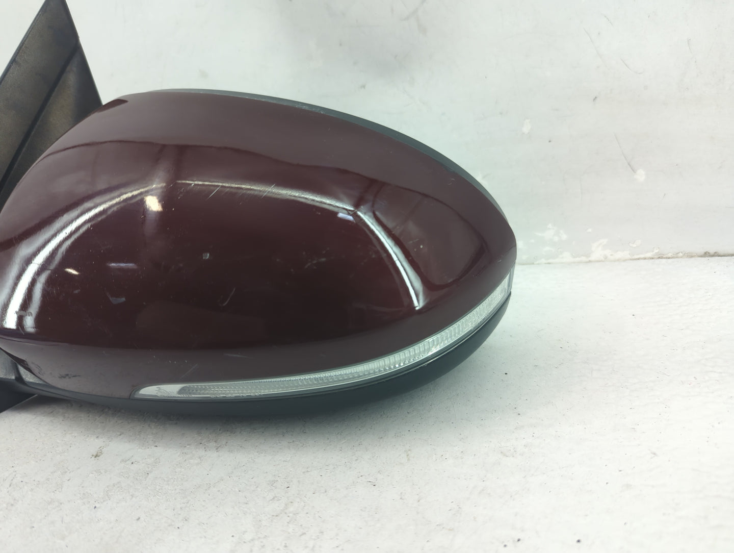 2016-2018 Hyundai Tucson Driver Side View Mirror - Left Door Mirror OEM Used - Oemusedautoparts1.com
