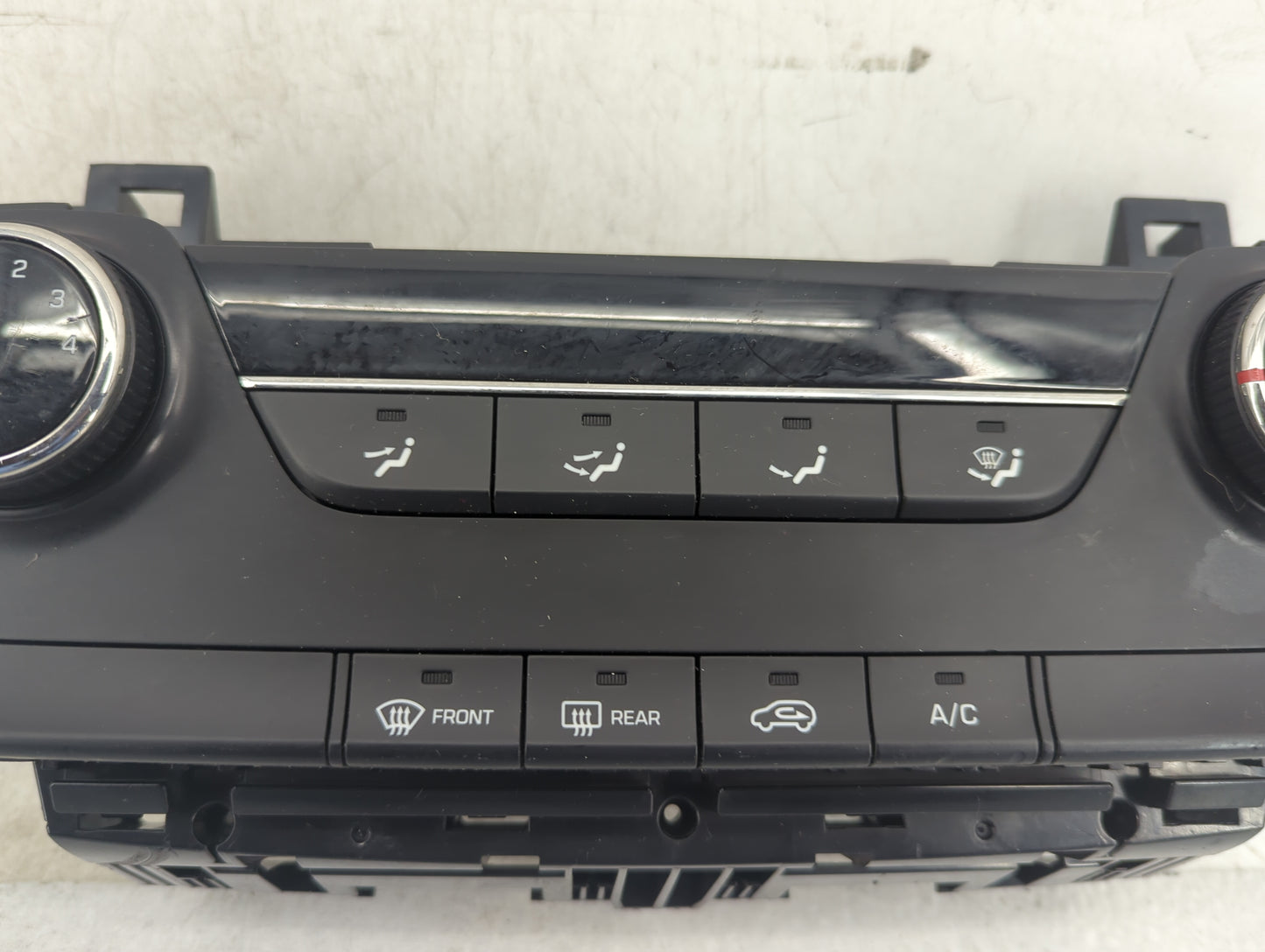 2016-2018 Hyundai Tucson Climate Control Module Temperature AC/Heater Replacement P/N:97250-D3110-TRY 97250-D3XXX Fits OEM U