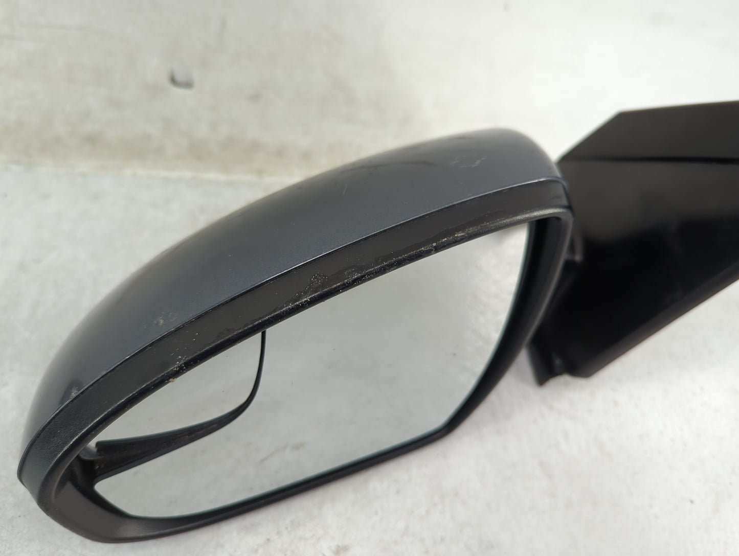 2016-2018 Hyundai Tucson Driver Side View Mirror - Left Door Mirror OEM Used - Oemusedautoparts1.com
