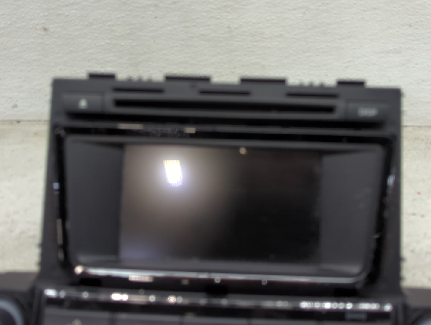 2016-2017 Hyundai Tucson Radio AM FM Cd Player Receiver Replacement P/N:96180-D31004X AC1B9D3AN Fits Fits 2016 2017 OEM Used
