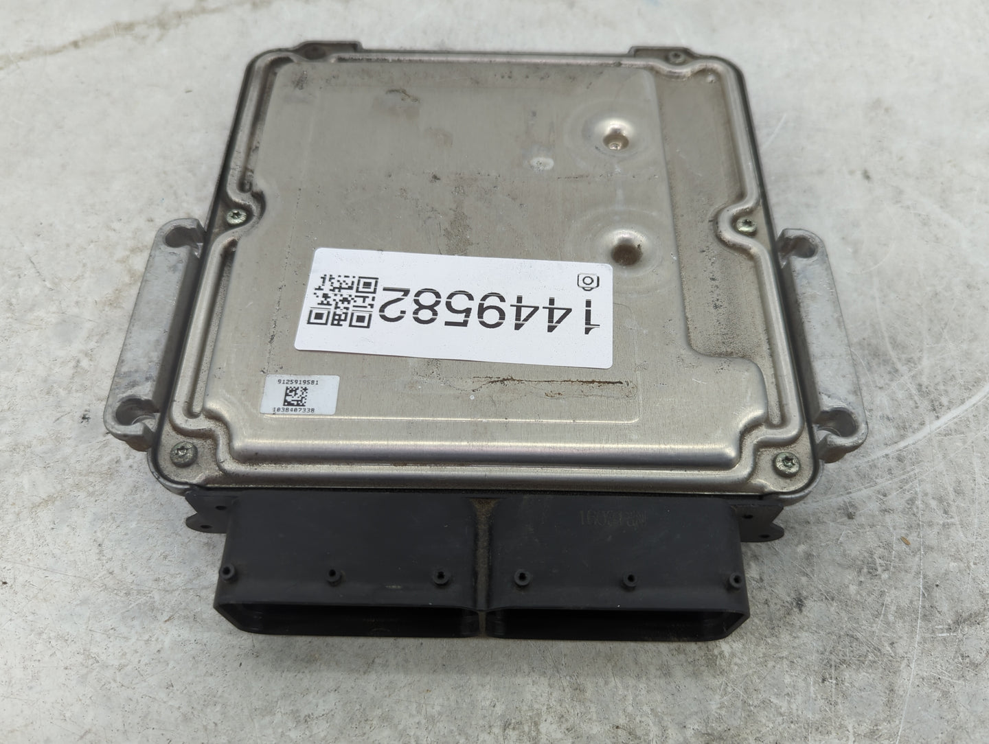 2016-2018 Hyundai Tucson PCM Engine Control Computer ECU ECM PCU OEM P/N:39131-2ETA0 0 261 S13 933 Fits Fits 2016 2017 2018 