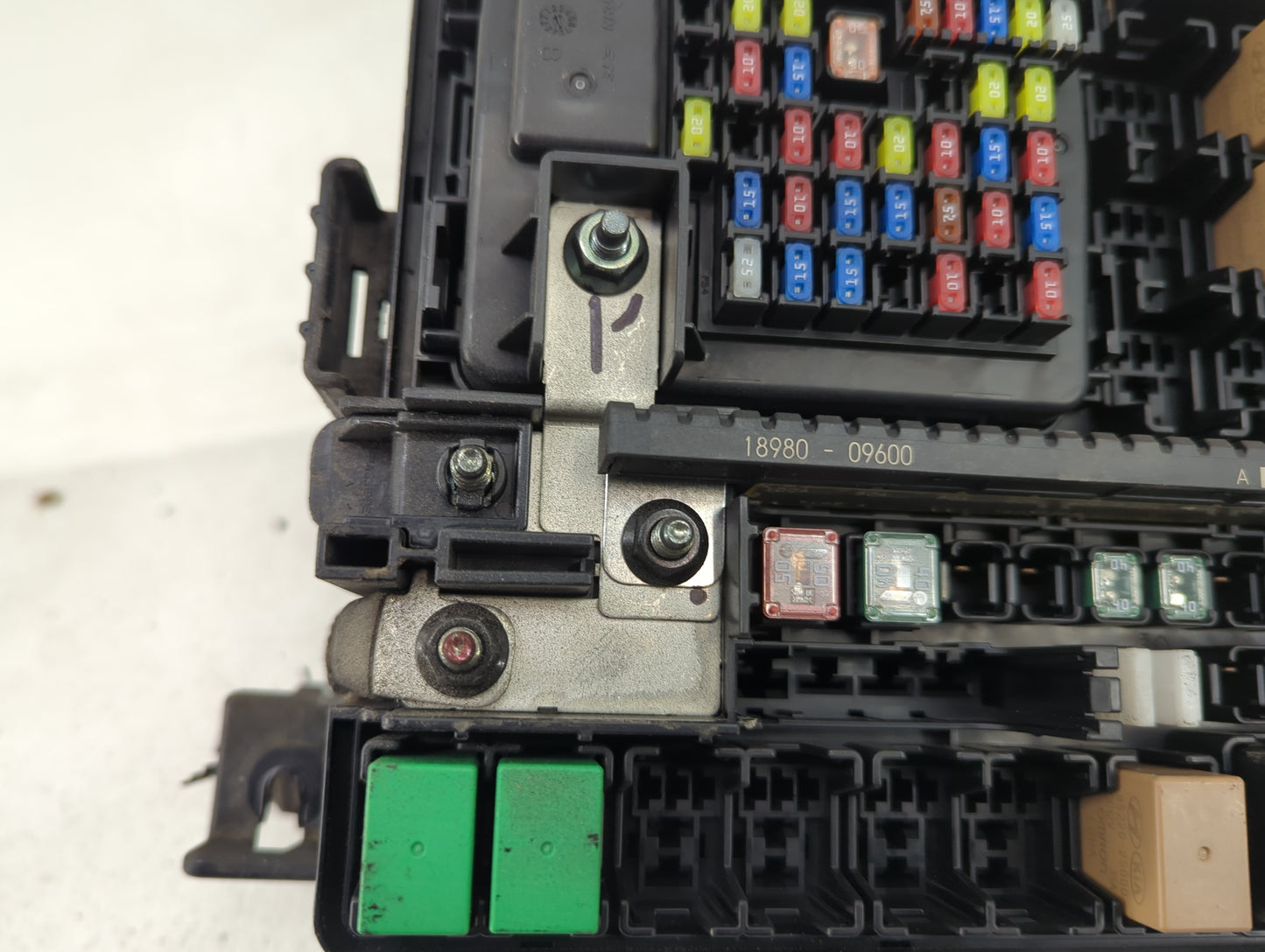 2016-2018 Hyundai Tucson Fusebox Fuse Box Panel Relay Module P/N:91941-D3022 MG666077, 91950-D3230 Fits Fits 2016 2017 2018 