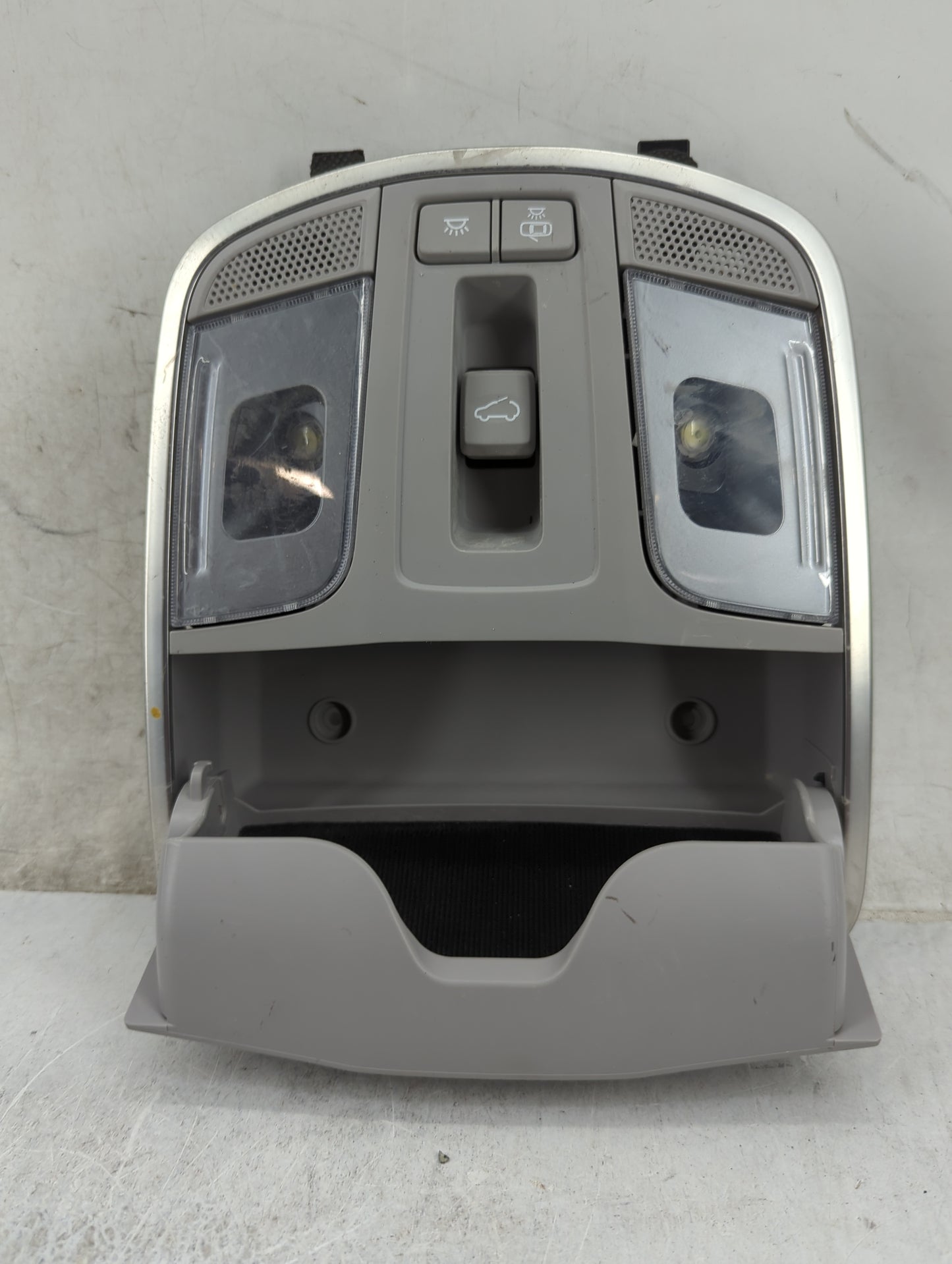 2016-2021 Hyundai Tucson Overhead Roof Console 1465839 - Oemusedautoparts1.com