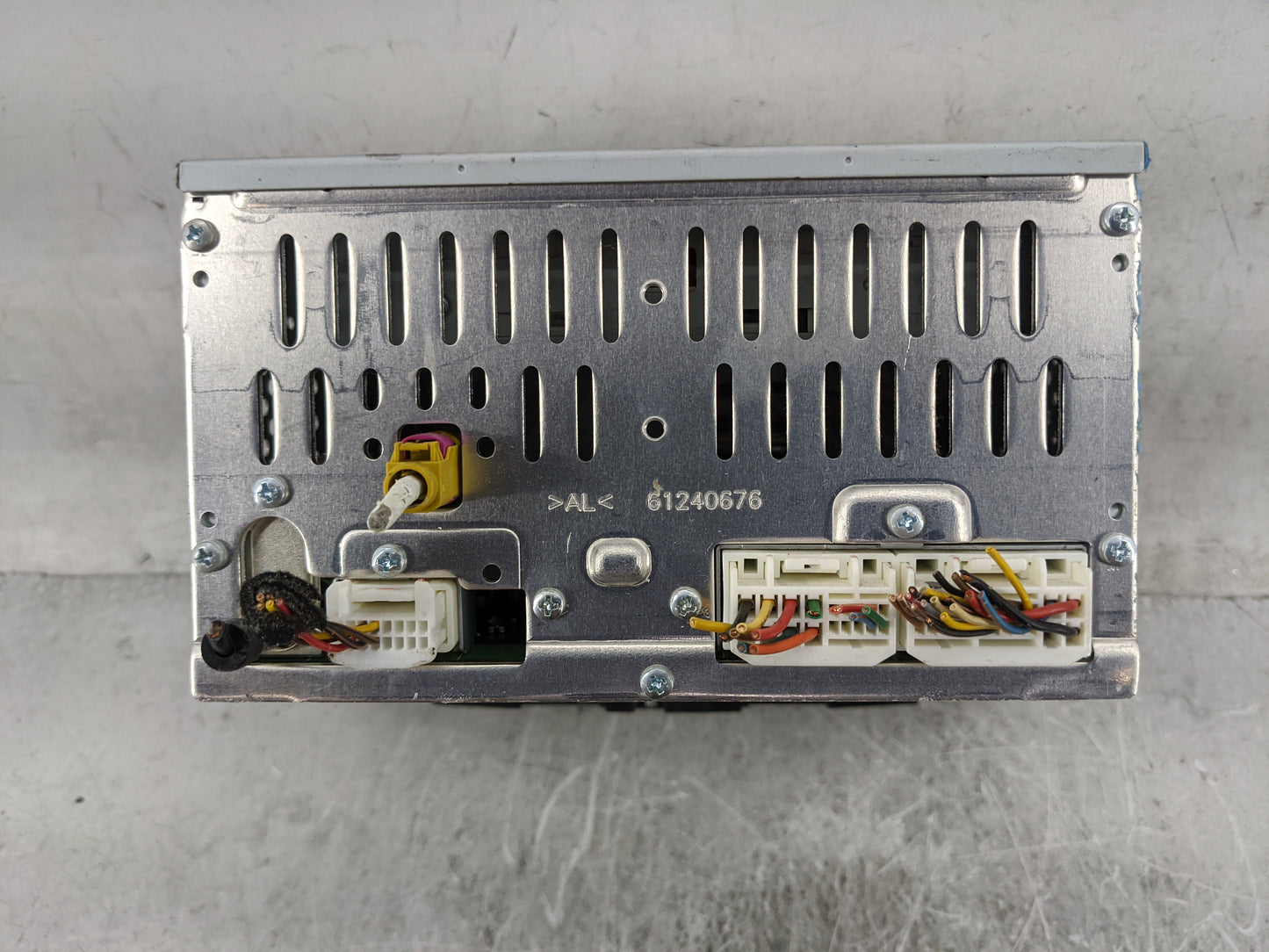2016-2017 Hyundai Tucson Radio AM FM Cd Player Receiver Replacement P/N:96180-D31004X AC1B9D3AN Fits Fits 2016 2017 OEM Used