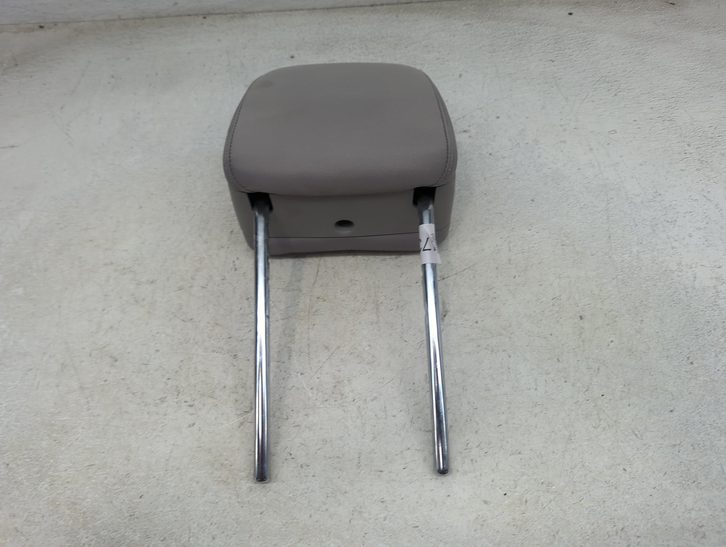 2016 Hyundai Tucson Headrest Head Rest Front Driver Seat Gray - Oemusedautoparts1.com