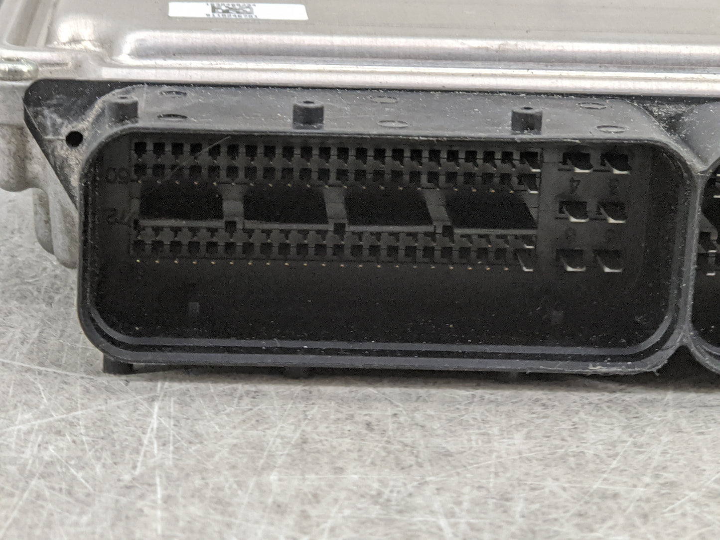 2016-2018 Hyundai Tucson PCM Engine Control Computer ECU ECM PCU OEM P/N:0261S12792 39175-2BTA2 Fits Fits 2016 2017 2018 OEM