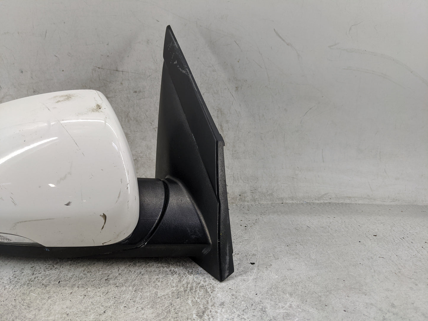 2016-2018 Hyundai Tucson Passenger Side View Mirror - Right Door Mirror OEM Used - Oemusedautoparts1.com