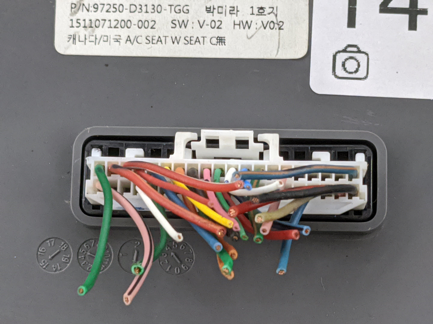2016-2018 Hyundai Tucson Climate Control Module Temperature AC/Heater Replacement P/N:97250-D3130-TGG 1511071200-002 Fits OE