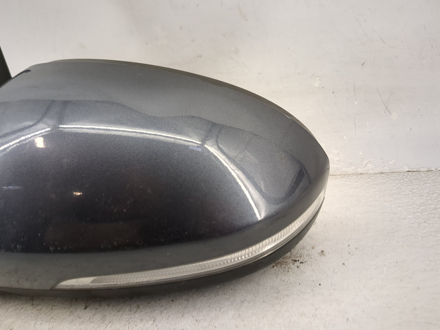 2016-2018 Hyundai Tucson Driver Side View Mirror - Left Door Mirror OEM Used - Oemusedautoparts1.com