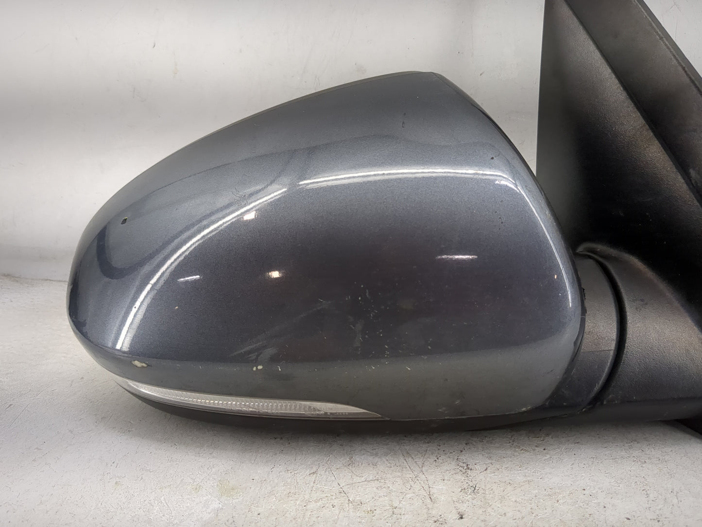 2016-2018 Hyundai Tucson Passenger Side View Mirror - Right Door Mirror OEM Used - Oemusedautoparts1.com