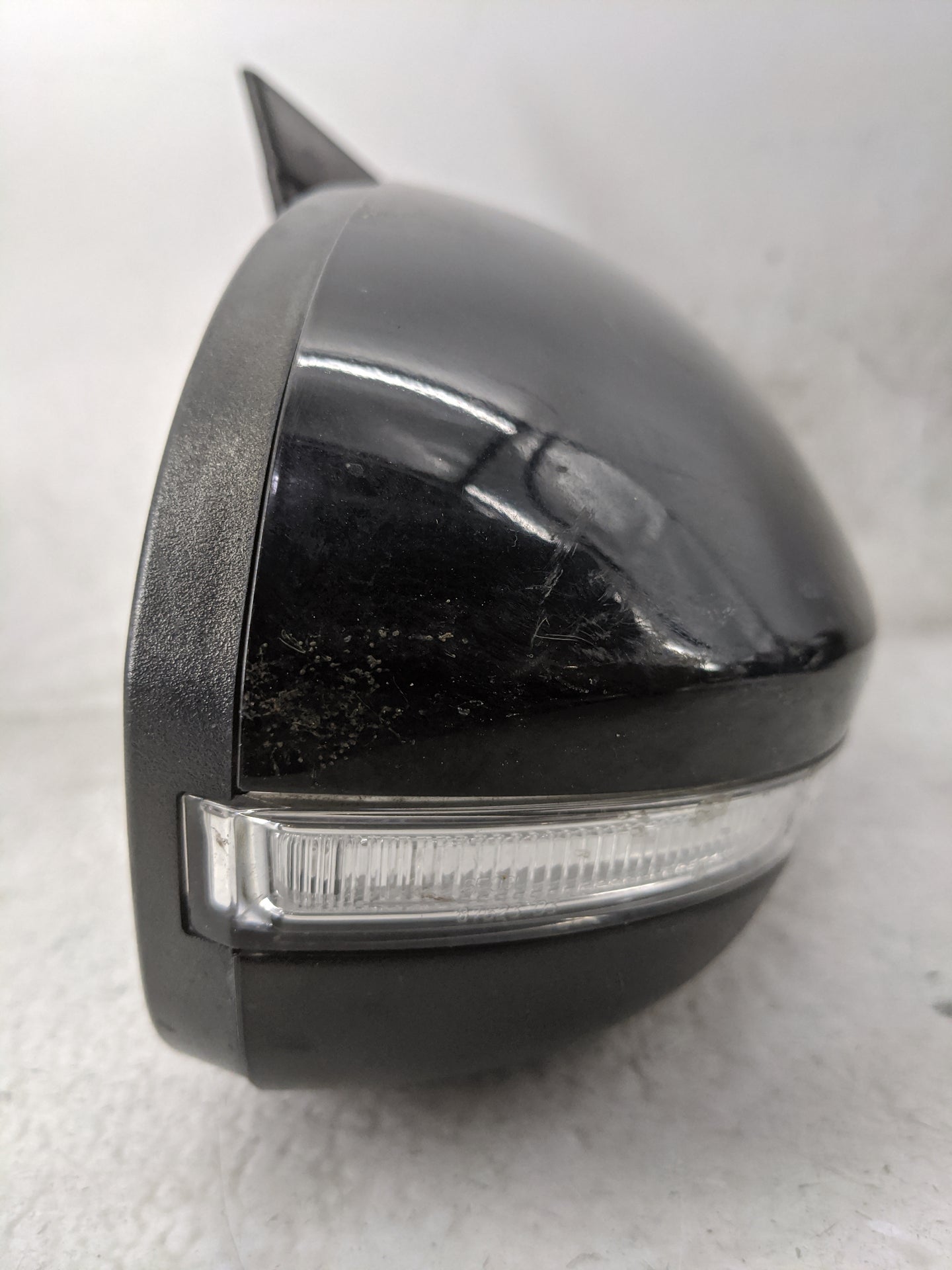 2016-2018 Hyundai Tucson Passenger Side View Mirror - Right Door Mirror OEM Used - Oemusedautoparts1.com