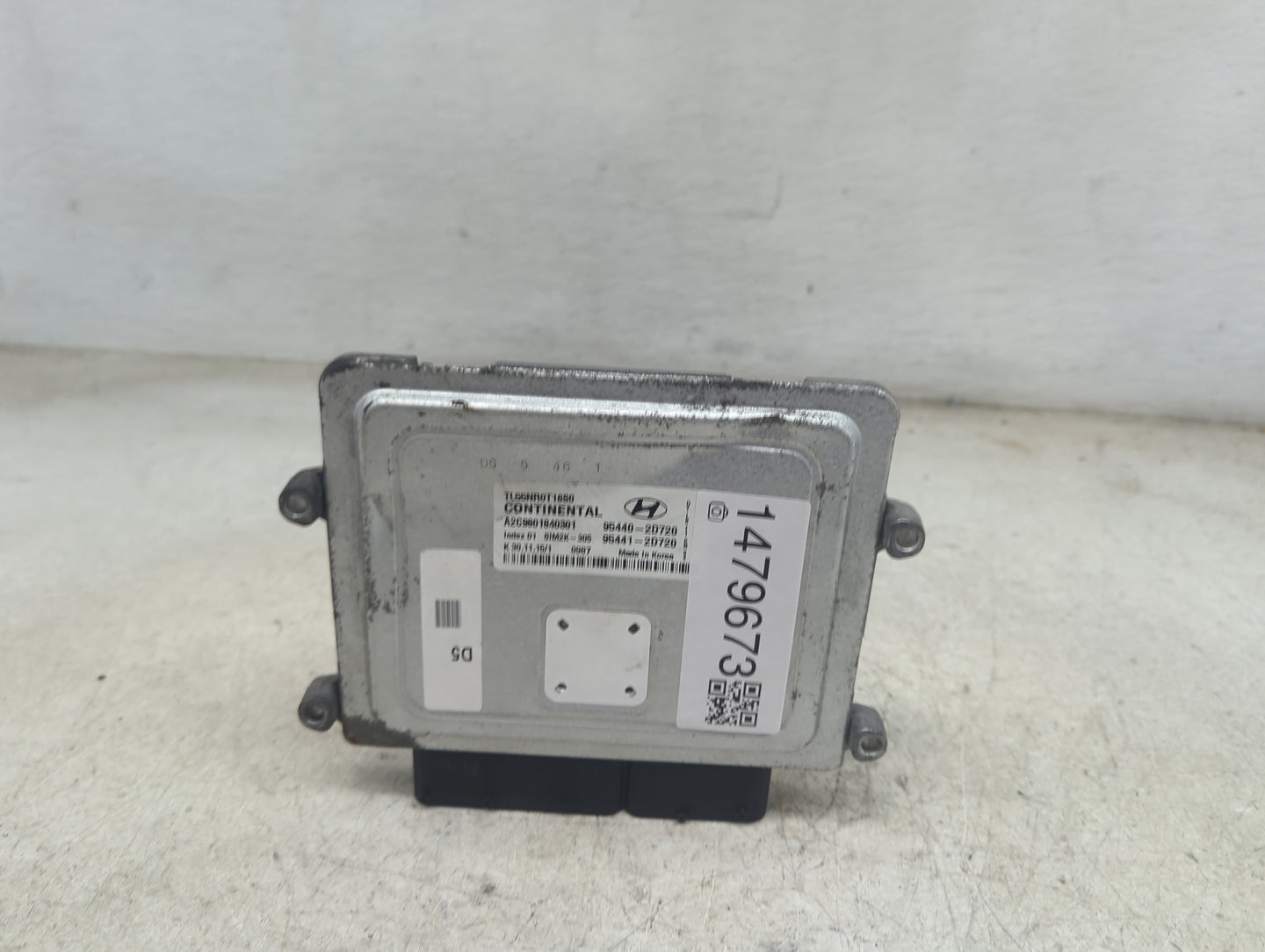 2016-2018 Hyundai Tucson PCM Engine Control Computer ECU ECM PCU OEM P/N:95440-2D720 95441-2D720 Fits Fits 2016 2017 2018 OE