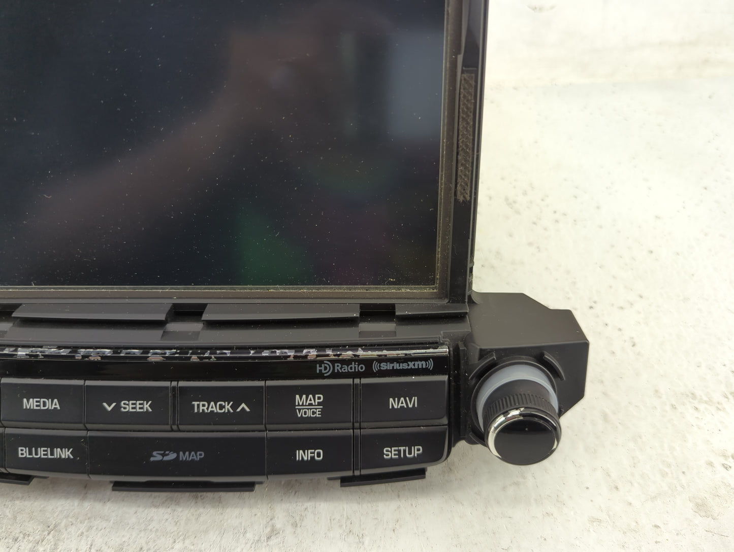 2016-2018 Hyundai Tucson Radio AM FM Cd Player Receiver Replacement P/N:96560-D32114X 96560D32114X Fits Fits 2016 2017 2018 