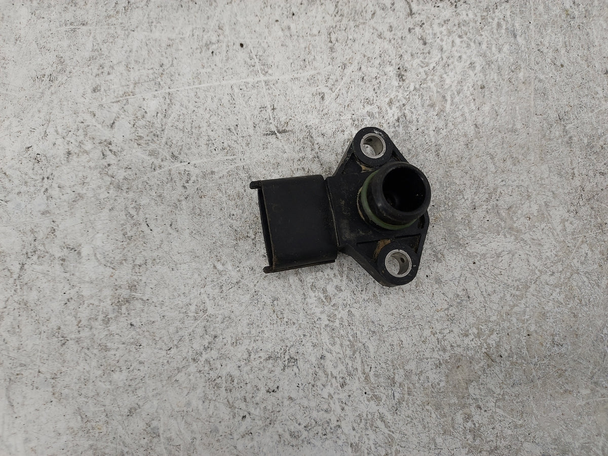 2015-2016 Hyundai Tucson Mass Air Flow Meter Maf Sensor 1487699 - Oemusedautoparts1.com