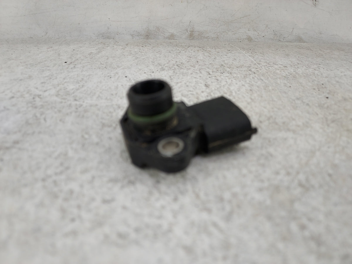 2015-2016 Hyundai Tucson Mass Air Flow Meter Maf Sensor 1487699 - Oemusedautoparts1.com