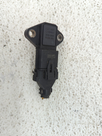 compare product 2015-2016 Hyundai Tucson Mass Air Flow Meter Maf 1487786